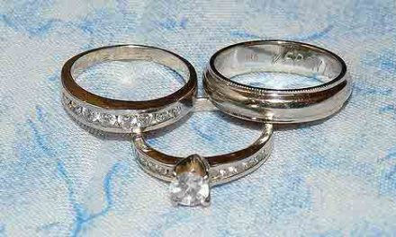 Qué diferencia hay entre el anillo de compromiso y el de matrimonio