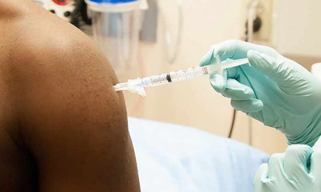Qué diferencia hay entre las vacunas de Pfizer y Moderna